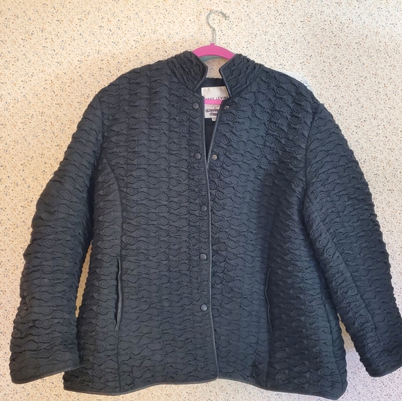 Jacket - Picture 1 of 2